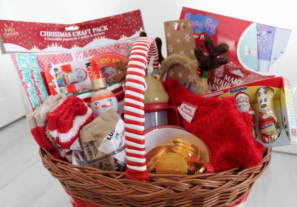 Toddler Advent Basket Ideas - Roseyhome - Toddler, Advent basket, christmas eve basket, treats, christmas, festive
