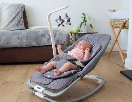 Joie Dreamer Baby Bouncer Review - Roseyhome - bouncy chair, bouncer, review, baby, newborn, baby items, baby seat, joie, rocker