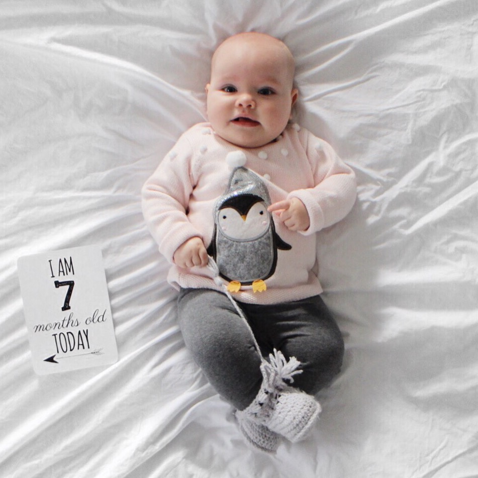 Maeve's 7 month Baby update - Roseyhome -baby update, postpartum update, baby, 7 month update, seven month update